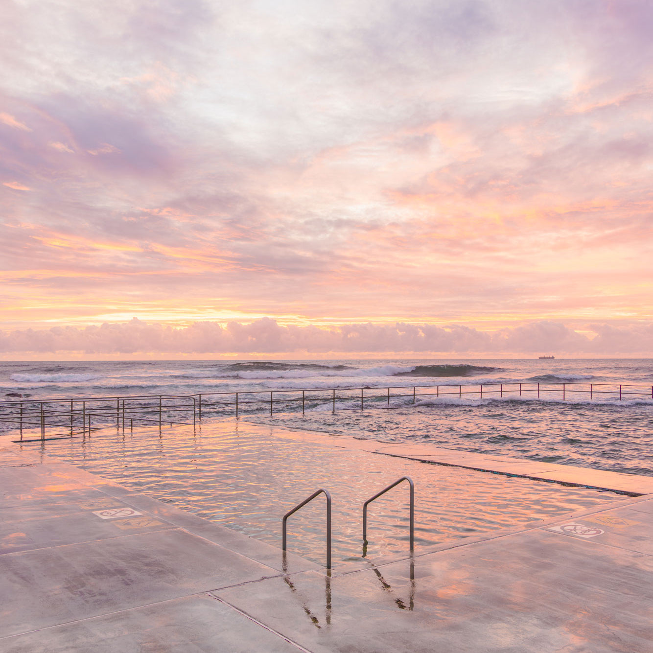 "Pink Sunrise, Towradgi" Photography Print - Belinda Doyle - Australian Photographer & Resin Artist