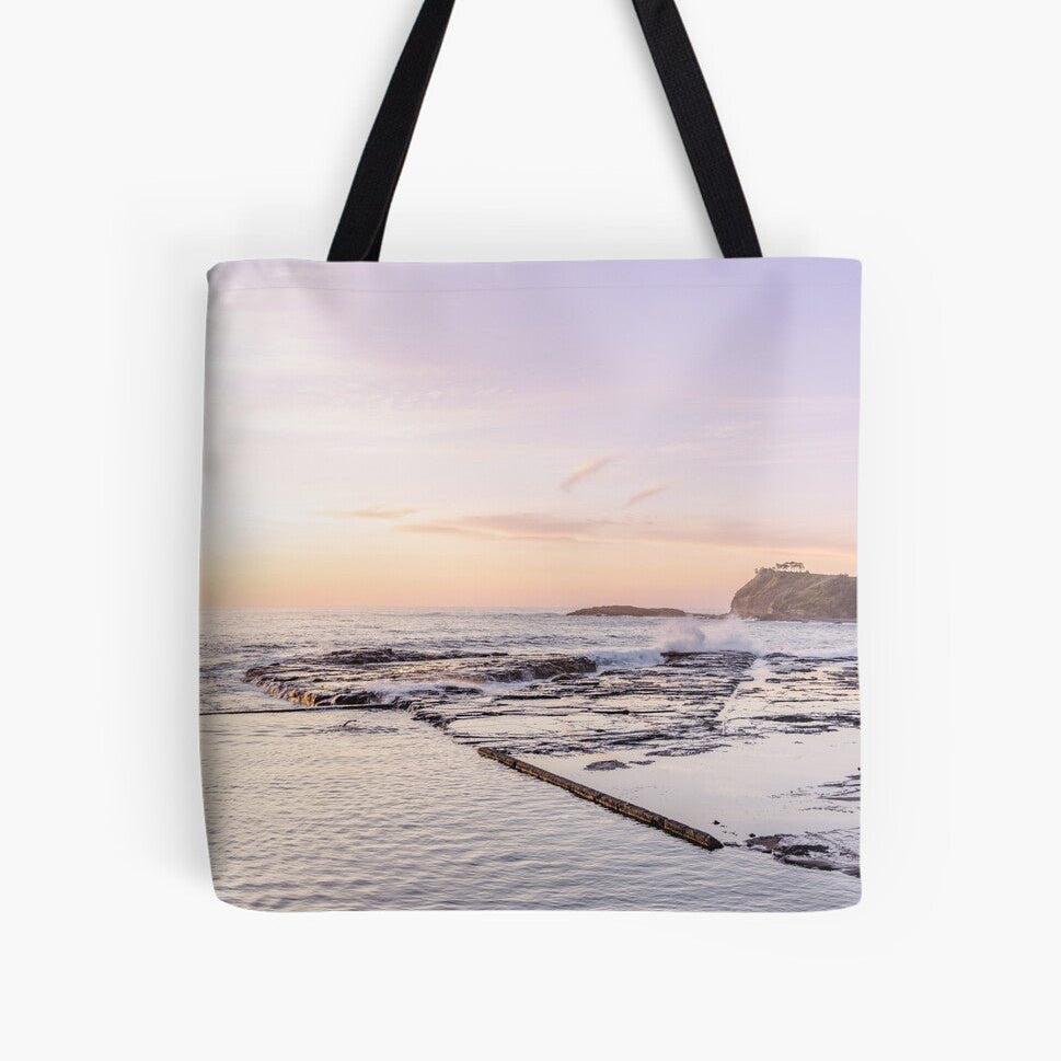 Harbour Hues (Boat Harbour Gerringong) Beach Bag - Belinda Doyle - Australian Photographer & Resin Artist
