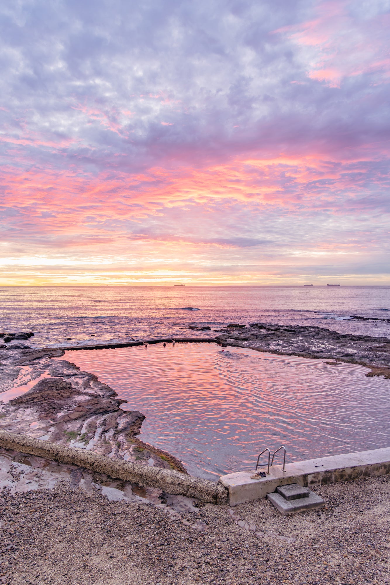 "Gentleman's Glow" Photography Print - Belinda Doyle - Australian Photographer & Resin Artist
