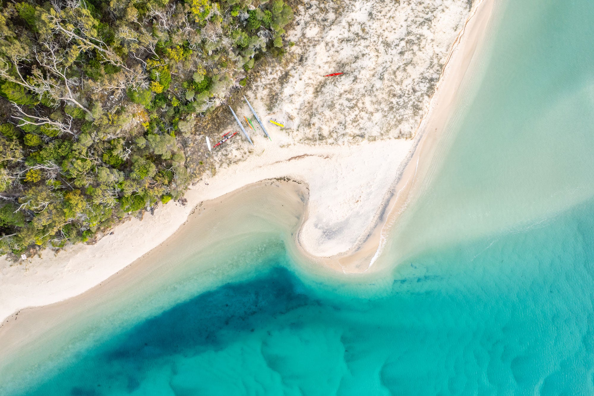 "Kayaks at the Curve" Photography Print - Belinda Doyle - Australian Photographer & Resin Artist