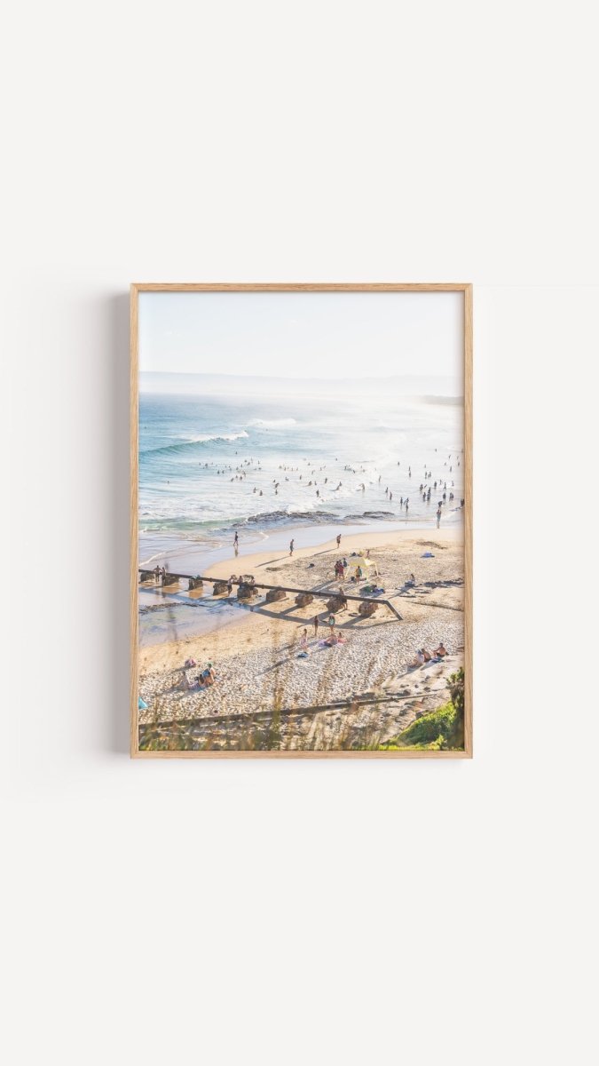 Sunny Hub - A2 Glass Free Frame - Framed in Oak - Belinda Doyle - Australian Photographer & Resin Artist