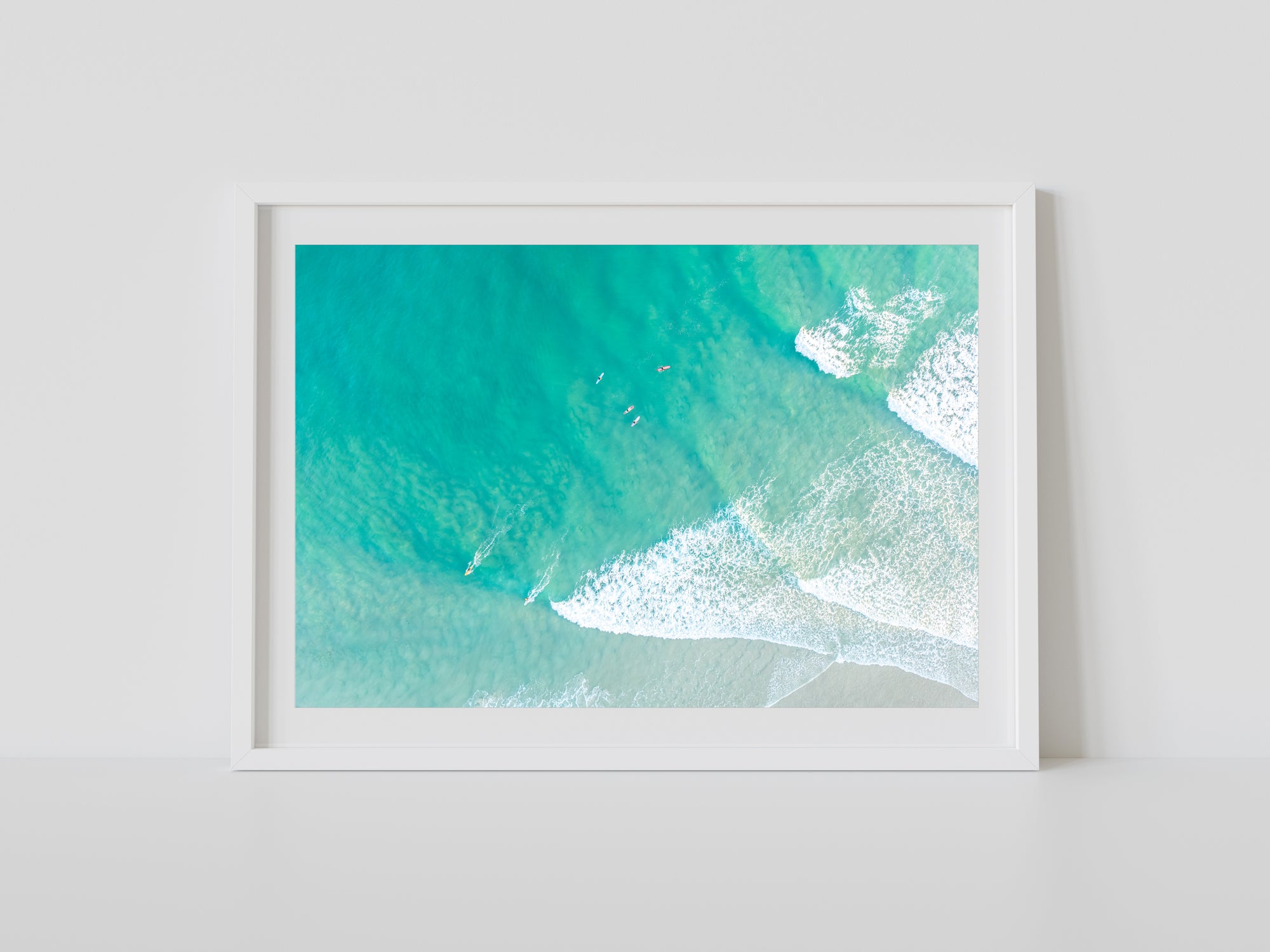 "Wategos Waves" Photography Print - Belinda Doyle - Australian Photographer & Resin Artist